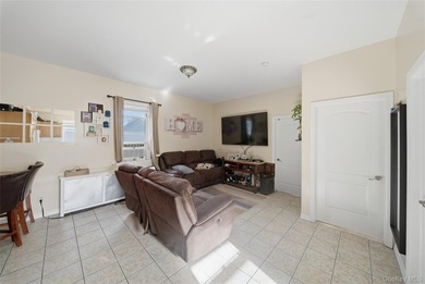 Mix Use property. Fantastic Property Fantastic Location in the - photo 3