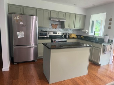 IMMACULATE AND MOVE IN READY! This 3 bedroom, 2 bath home has an - photo 11