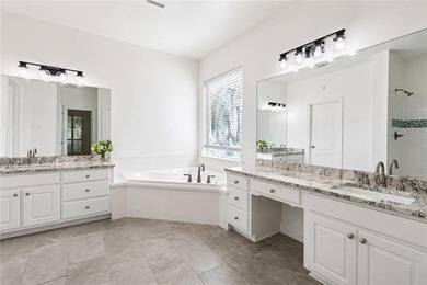 Beautifully updated 4-bedroom home in a gated community with - photo 11