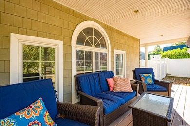Welcome to 43 Hollins Ln., a charming Colonial home featuring a - photo 2