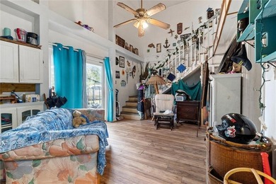 Prime investment opportunity, triplex in Gulf Shores! This - photo 16