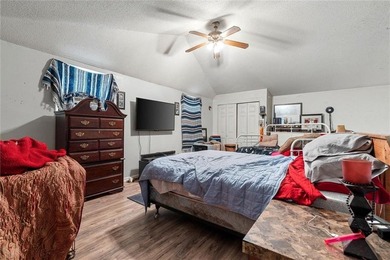 Prime investment opportunity, triplex in Gulf Shores! This - photo 22