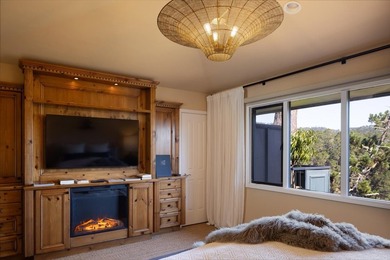Sophisticated and stylish remodeled single level Floor Plan A - photo 13