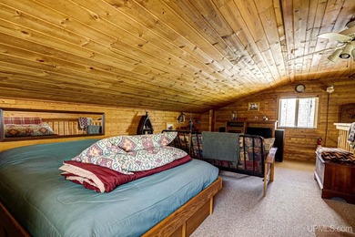 The kind of getaway most people only dream about! Tucked away on - photo 13