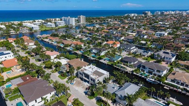 A refined expression of modern waterfront luxury in the - photo 17