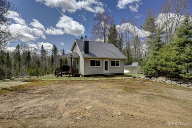 The kind of getaway most people only dream about! Tucked away on - photo 17