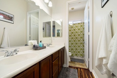 Immediate opportunity to own this beautifully maintained - photo 19
