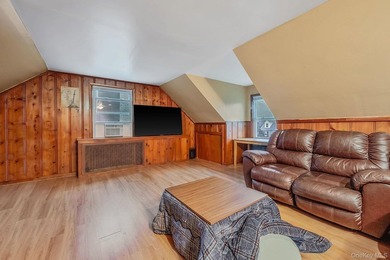 Welcome to the sought after Briarcliff community in Merrick! - photo 19