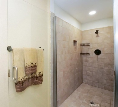 Don't miss the UNIQUE OPPORTUNITY to own this beautifully - photo 19