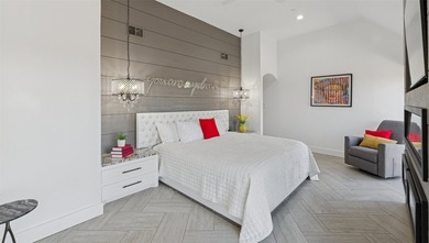 Luxury remodeled estate on nearly 4 private acres in Keller ISD - photo 20