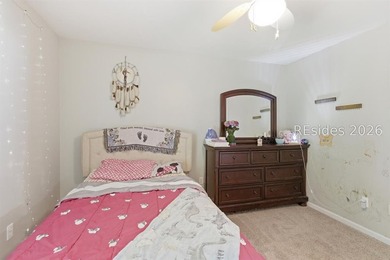 Welcome to this 4-bed, 2.5-bath with a great family floorplan - photo 21