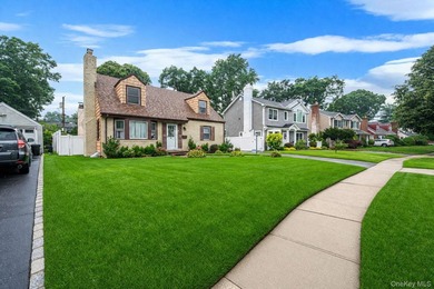 Welcome to the sought after Briarcliff community in Merrick! - photo 28