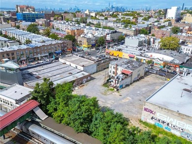 Rare-Find 2-Family can be Packaged Deal with 708 (empty lot) & - photo 10
