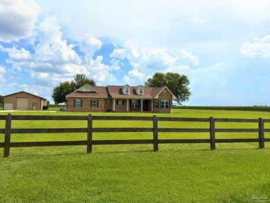 WALNUT HILL, FL - 3BR/2.5BA BRICK RANCH ON 5 FENCED ACRES | ICF - photo 3