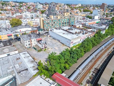 Rare-Find 2-Family can be Packaged Deal with 708 (empty lot) & - photo 9