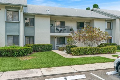 Lake Condo For Sale in Stuart, Florida