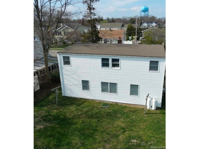 Welcome to 136 Primrose Ave! Nestled in the heart of highly - photo 2