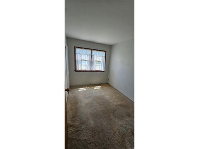 Welcome to 136 Primrose Ave! Nestled in the heart of highly - photo 9