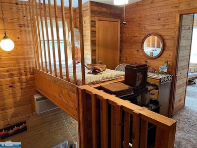Rainy Lake vacation kit with batteries included. Everything you - photo 12