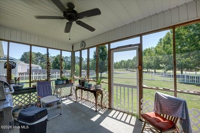 Welcome to 100 Bandon Drive, a well-maintained 3-bedroom, 2-bath - photo 14