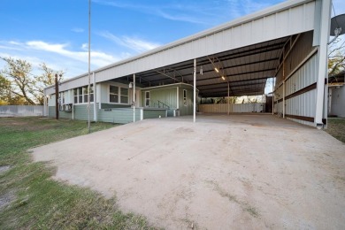 Champion Creek Reservoir Home For Sale in Colorado City Texas