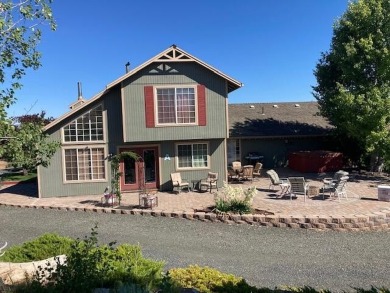 (private lake, pond, coastal) Home For Sale in John Day Oregon