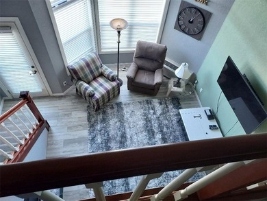 Have it all at Tagalong! This beautifully remodeled condo - photo 11