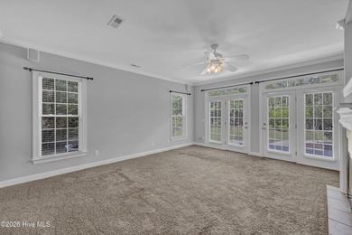 5634 Chelon Ave is located on a quiet cul-de-sac in the private - photo 22