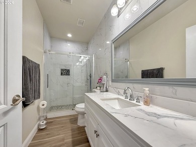 Bring offers! Welcome to this beautifully designed 3-bedroom - photo 23