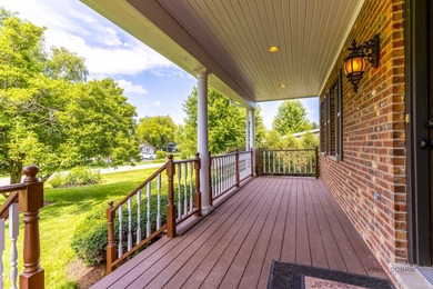 Welcome to this exceptional 3-bedroom, 2.1-bath home offering - photo 5