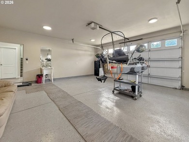 Bring offers! Welcome to this beautifully designed 3-bedroom - photo 33