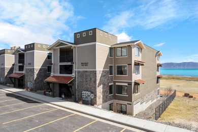 Modern Luxury Condo Near Bear Lake Short term rental Approved - photo 5