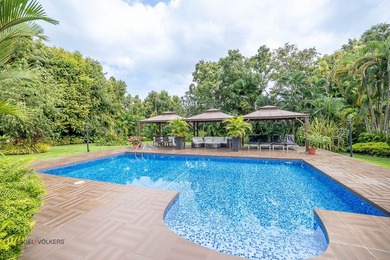 Luxury Remodeled Residence in Altos del Golf - Space, Privacy & - photo 3