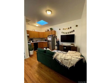 Located in a vibrant commercial corridor, 941 Manhattan Avenue - photo 5