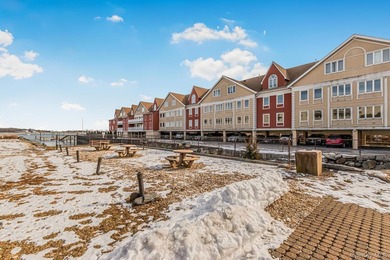 Welcome to 1490 Outlook Ave 1D at Sunset Cove! Immaculate 2 - photo 18