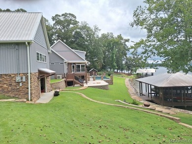 Experience resort style luxury living in the highly sought after - photo 34