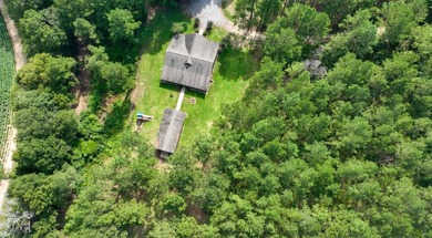 AMAZING MUST SEE TO BELIEVE! A country estate, a family retreat - photo 35