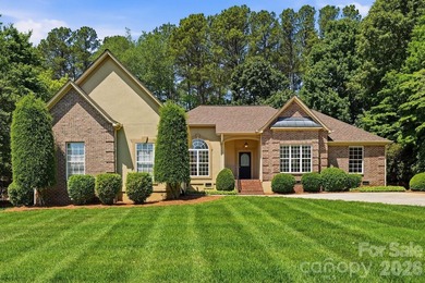 Beautifully Updated Ranch Home / 1.7 Private Acres (double lots) - photo 2