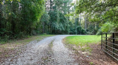 AMAZING MUST SEE TO BELIEVE! A country estate, a family retreat - photo 60