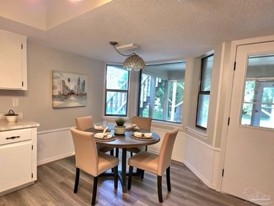 Waterfront living you've been dreaming of! Wake up each morning - photo 5