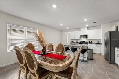 UNFURNISHED!!! Welcome to your dream home in a resort-style - photo 11