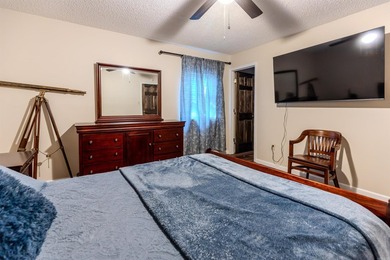 Experience lakefront living on beautiful Harris Brake Lake! - photo 14