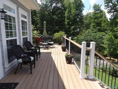 Waterfront home, Signal Point community, Guntersville city - photo 15