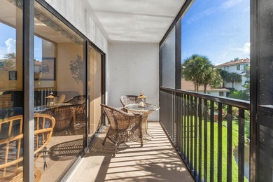 Live the Jupiter beach lifestyle in this charming 1 bed, 1.5 - photo 17