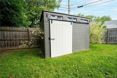 Welcome home to this inviting 4-bedroom, 1.5-bath residence - photo 35