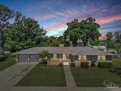 LOOKING FOR A MOVE IN READY HOME? THIS IS IT... 4 Bedroom 2 - photo 1