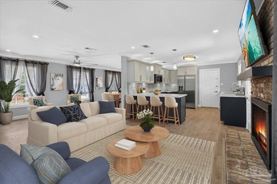 LOOKING FOR A MOVE IN READY HOME? THIS IS IT... 4 Bedroom 2 - photo 4