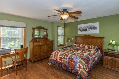 LOCATION-LOCATION-LOCATION! East Pointe Association -quiet end - photo 15
