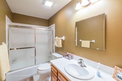 LOCATION-LOCATION-LOCATION! East Pointe Association -quiet end - photo 18