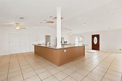 Enjoy the Gulf Breeze waterfront lifestyle in this - photo 8